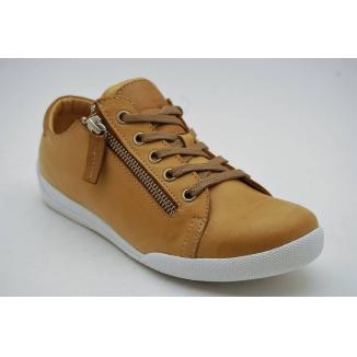 CHARLOTTE camel sneaker