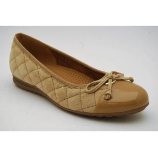 GABOR beige ballerina