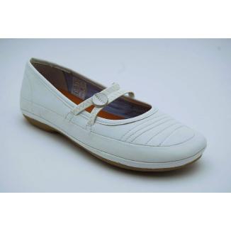 PARK WEST creme ballerina