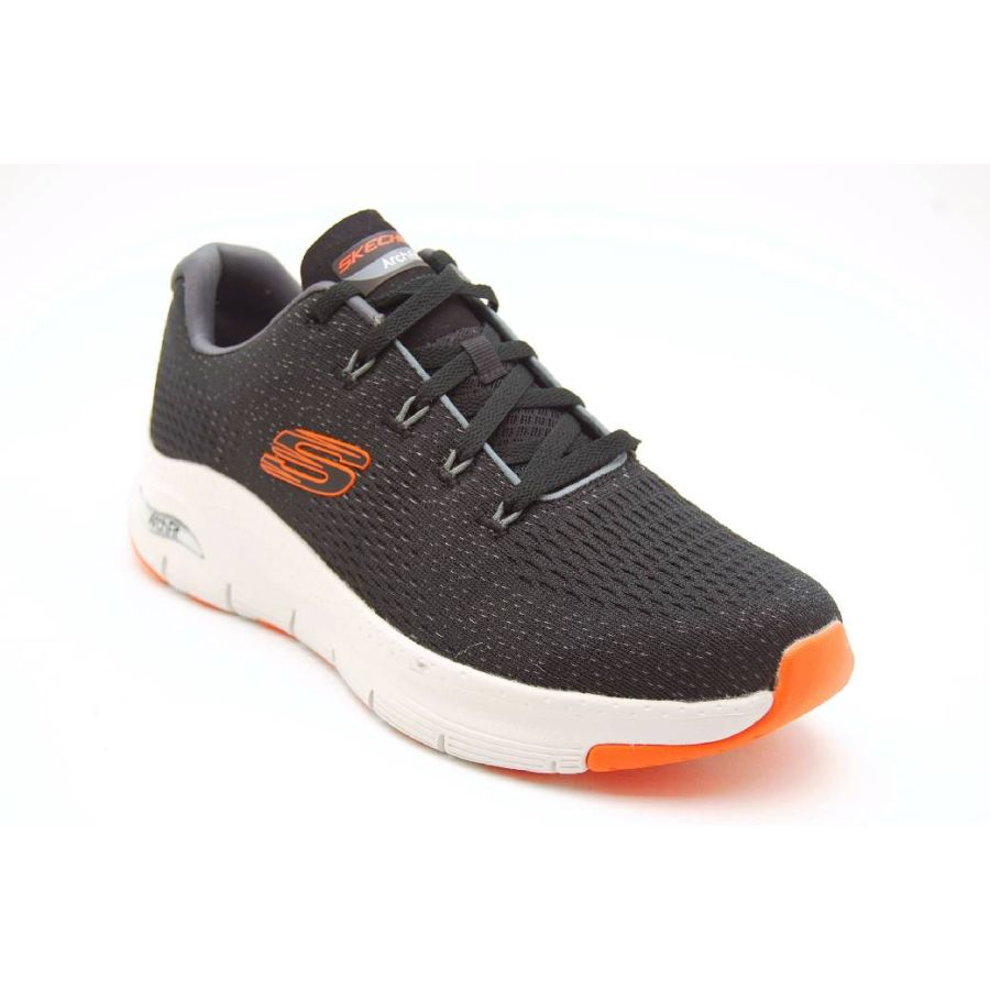 SKECHERS svart ARCH FIT