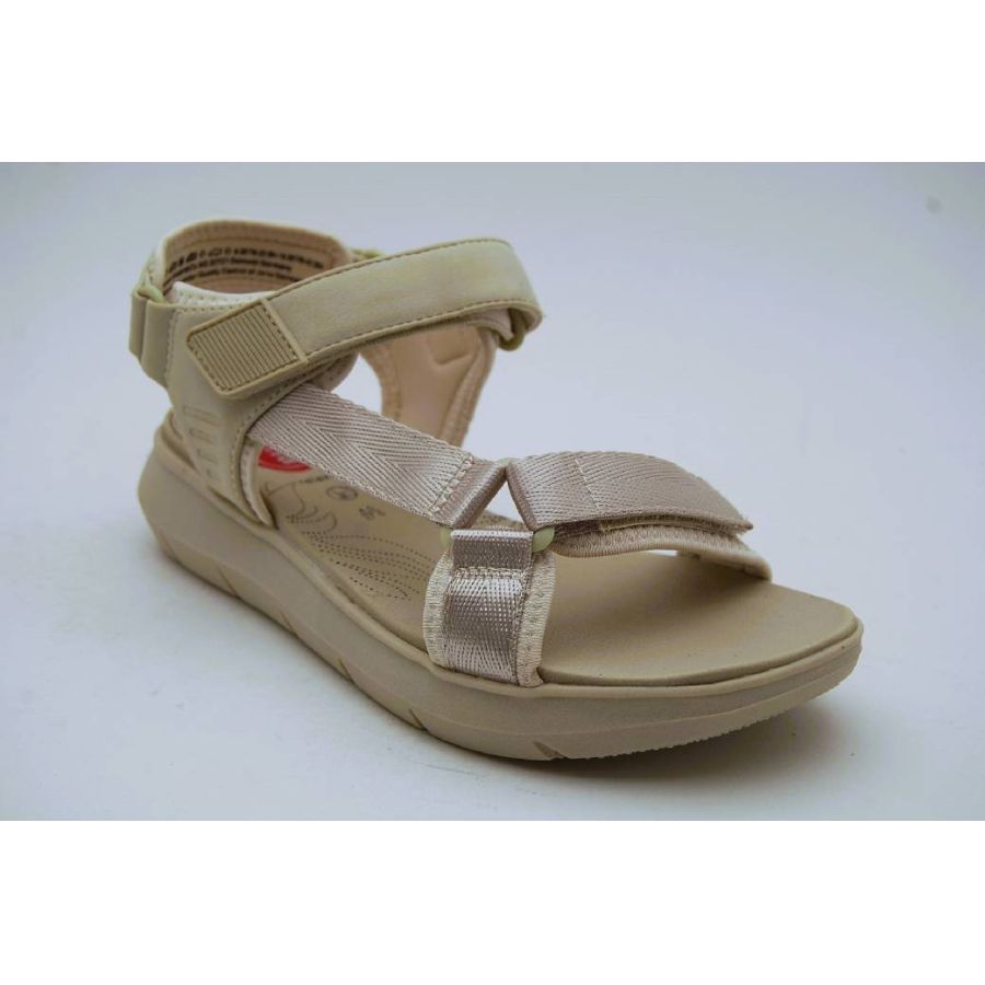 SOFTLINE beige sandal