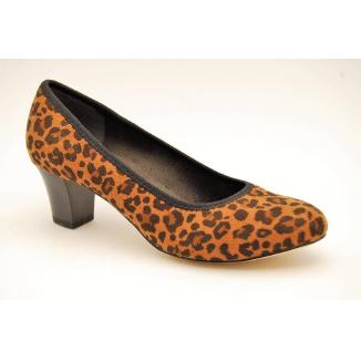 SOFTLINE leopard pumps