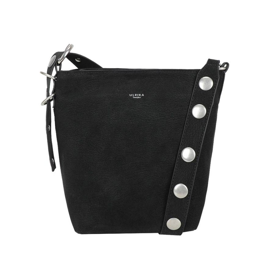 ULRIKA DESIGN svart SUEDE STUDS